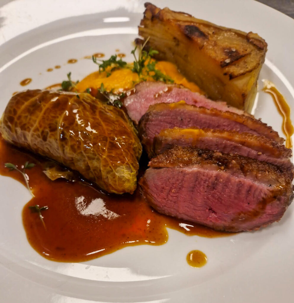 Honningglasert andebryst & andeconfit