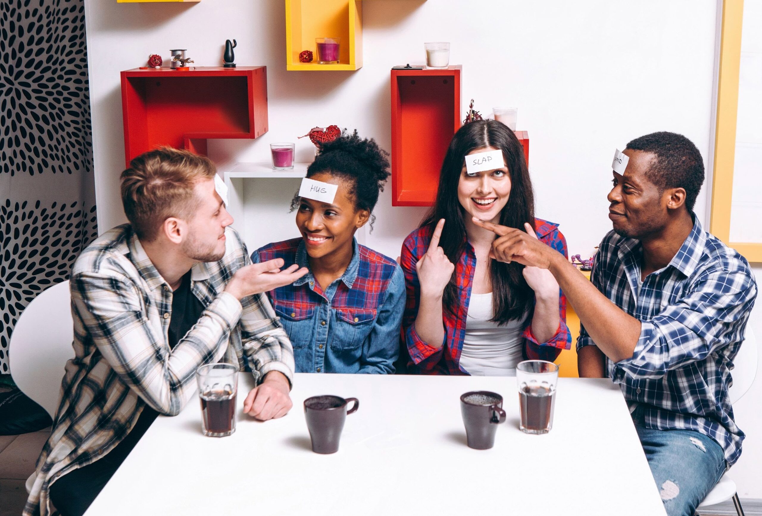 Tidenes 10 morsomste selskapsleker for voksne