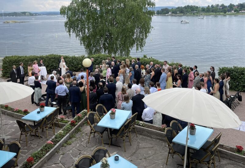 bryllup ved sjøen